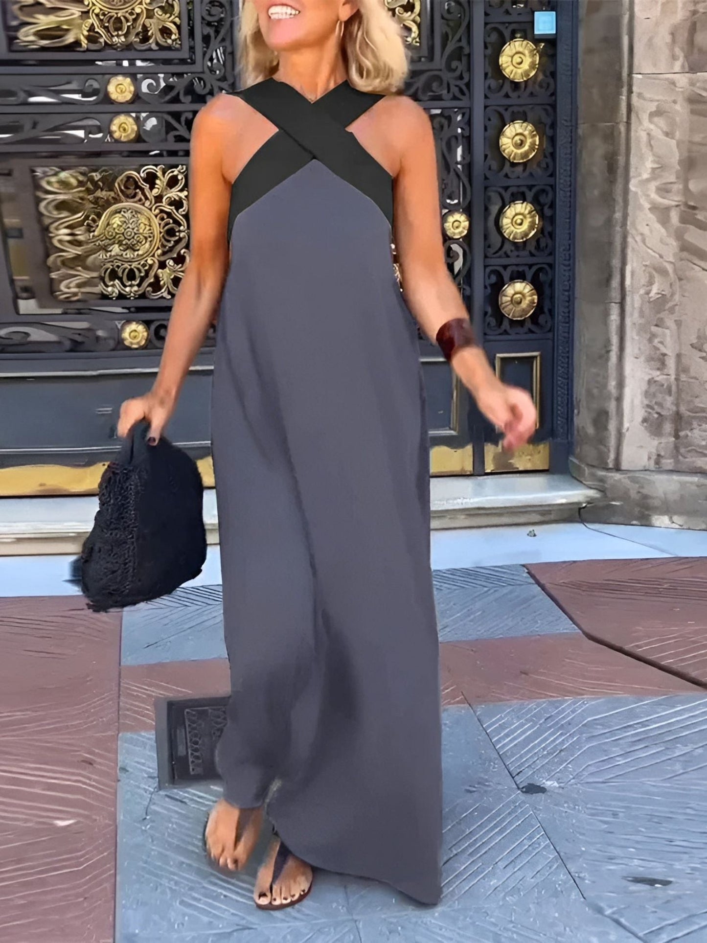 LEONIE I STILVOLLES MAXIKLEID