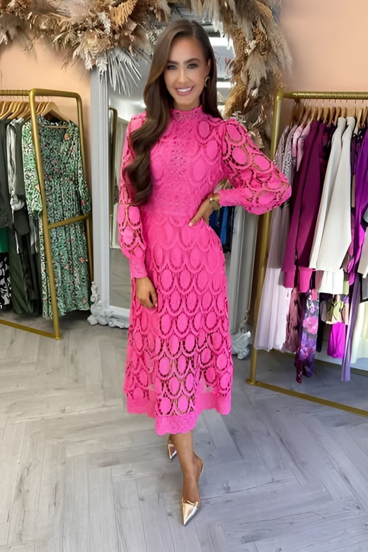 ELFRIEDE I TRENDIGES SPITZENKLEID