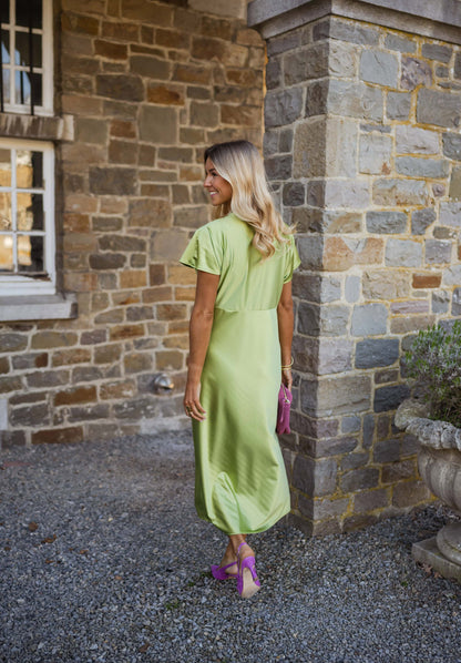 ELEONORE I SATINKLEID MIT V-AUSSCHNITT