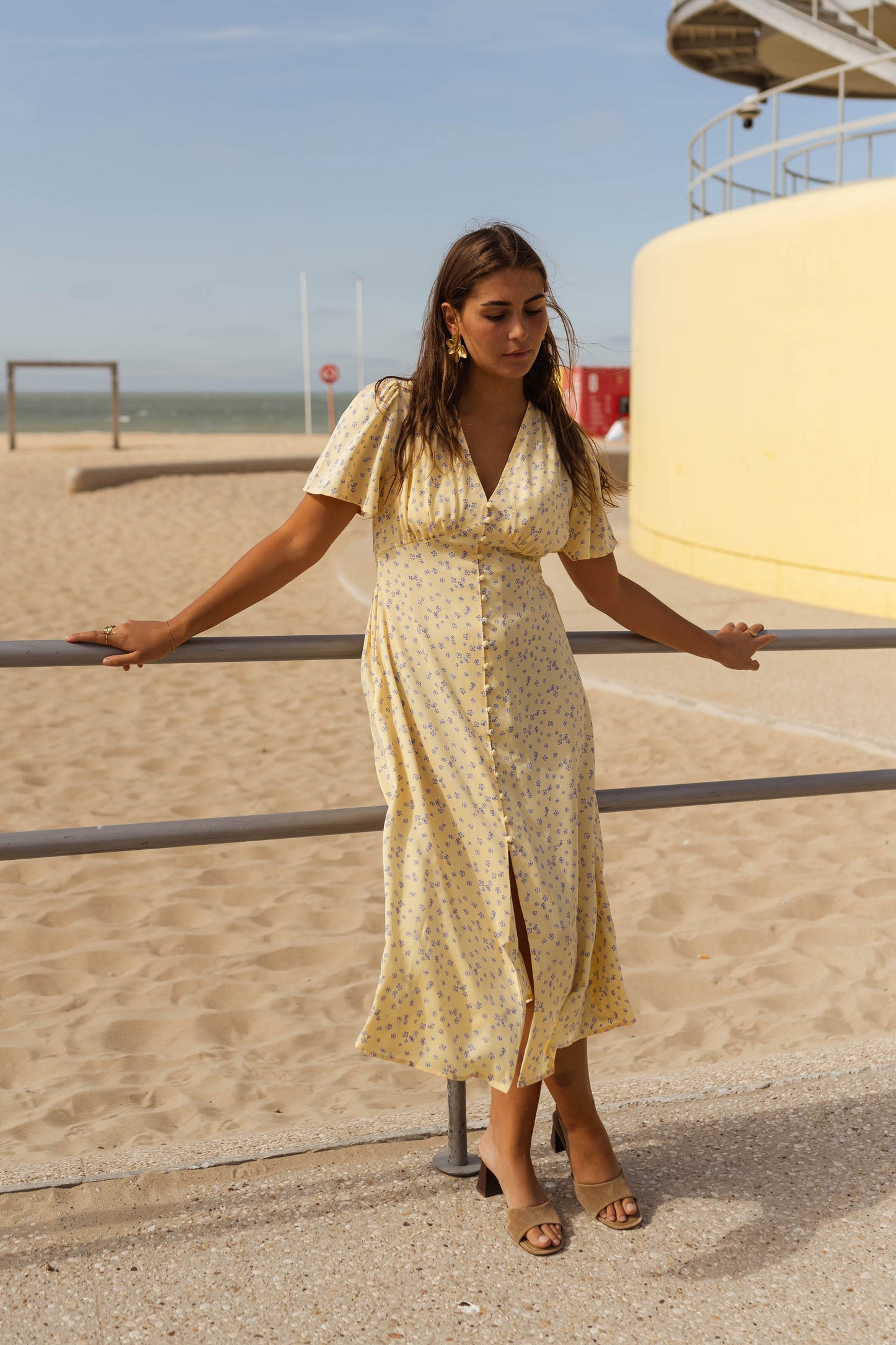 DIANA I GEBLÜMTES SOMMER-MIDIKLEID