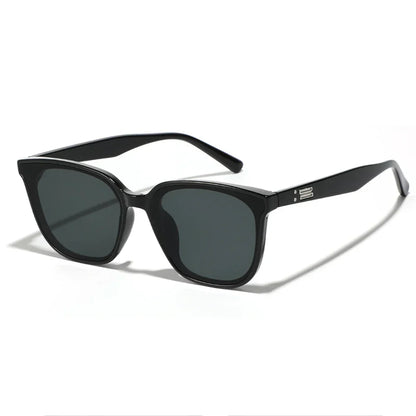 REINHILD I ELEGANTER SONNENBRILLE