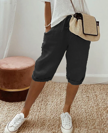 ODALINDE I LÄSSIGE FRÜHLINGSSHORTS
