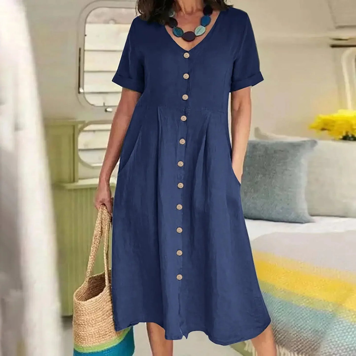 LUTTRAUD I BEQUEMES BUTTON-DOWN-KLEID