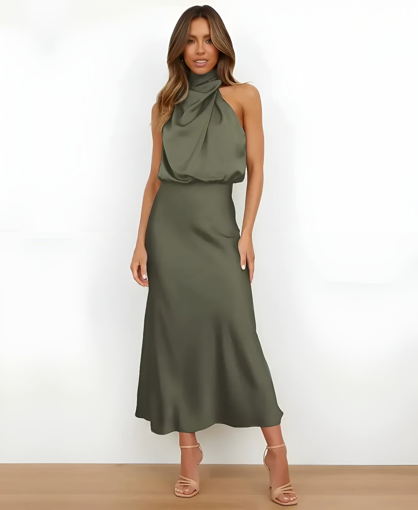 SELINA I LUXURIÖSES SATINKLEID