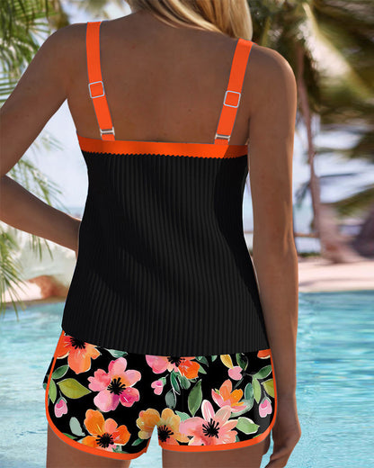 HEIKE I SCHWARZER TANKINI MIT BLUMEN UND STRANDHOSE