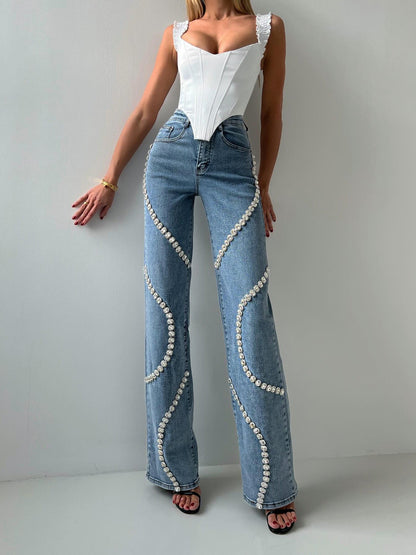Loose Straight Leg Jeans