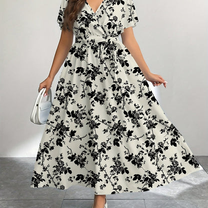 THEODEHILDE I GEBLÜMTEM MAXIKLEID