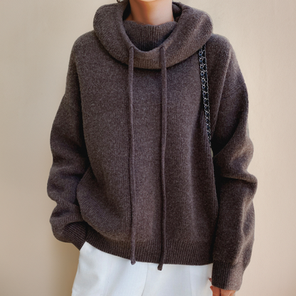 ISLA I LÄSSIGER ROLLKRAGENPULLOVER