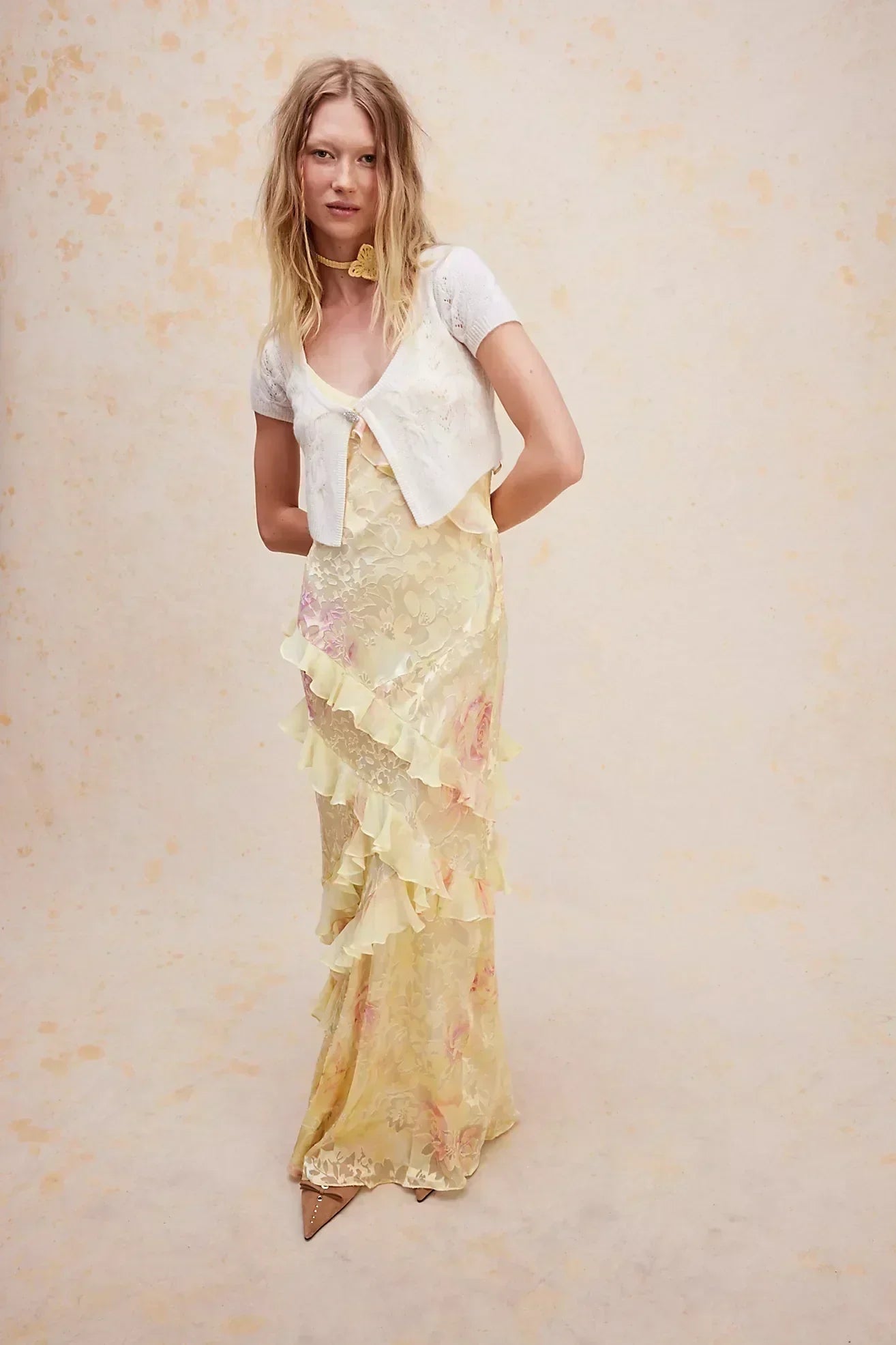 FALKHILD I MAXIKLEID MIT RÜSCHEN