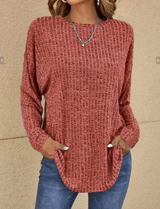 EULA I LÄSSIGER STRICKPULLOVER
