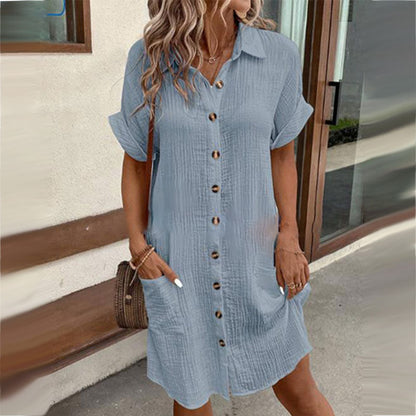 IRMELA I LÄSSIGES HEMDKLEID